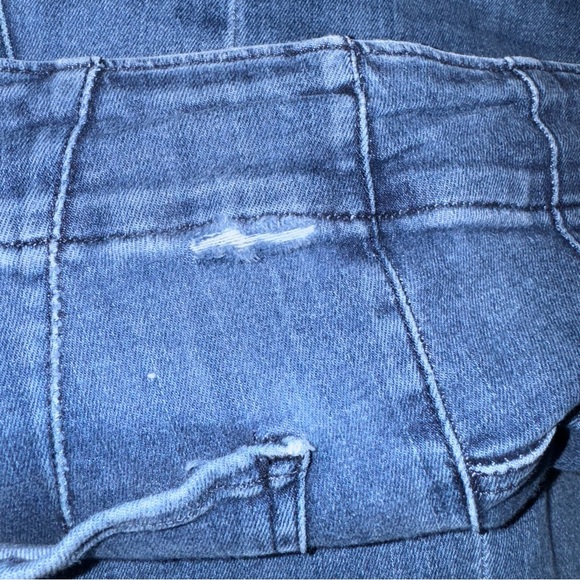 Lucky Brand Women's High Rise Stevie Flare Jean - Picture 7 of 7